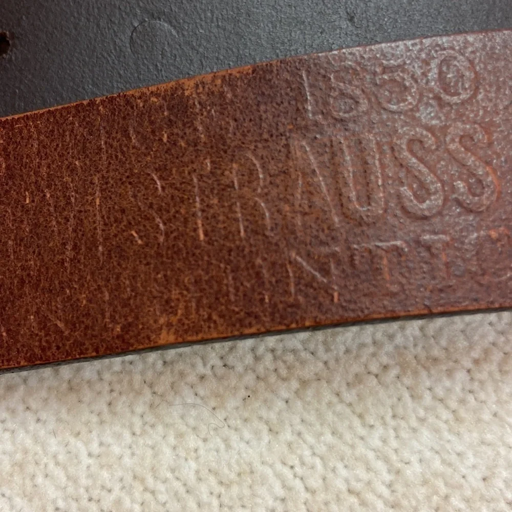 Levi Strauss Leather Embossed Light Brown Belt L (30-32)